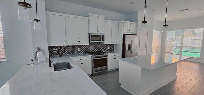 Building Photo - 2235 Garden Arbor Ln