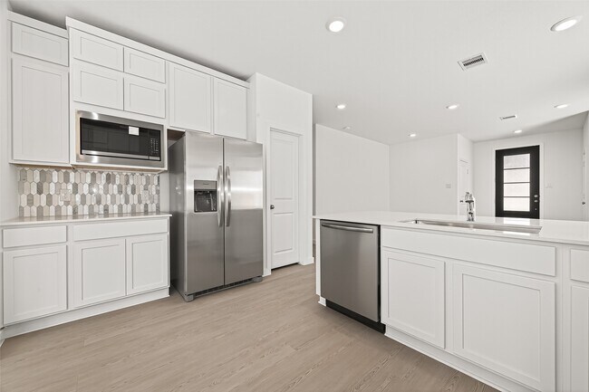 Building Photo - 6619 Sunset Velvet Dr