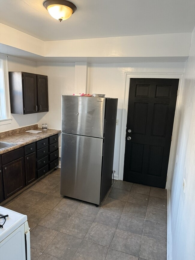 Building Photo - 5214 W Deming Pl