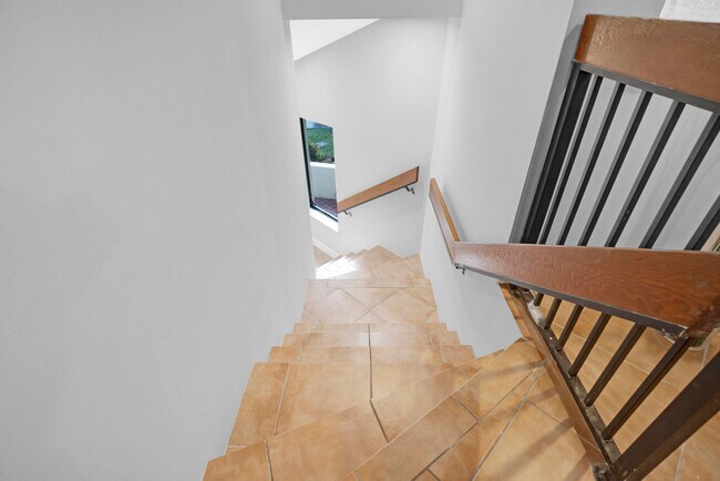 Building Photo - 1732 NW 81st Way