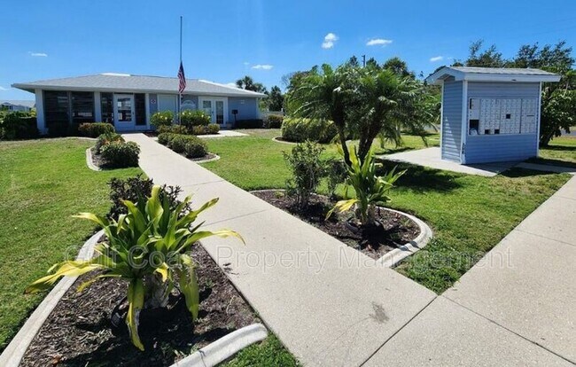 Building Photo - 3300 Loveland Blvd