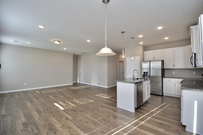 Building Photo - 1601 Ashbury Ct
