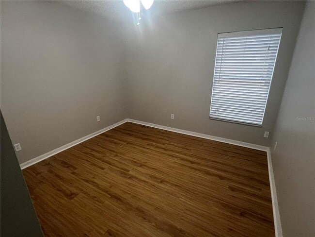 Building Photo - 1063 Bluegrass Dr