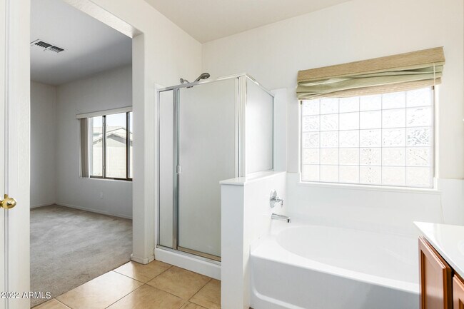 Building Photo - 16071 W Gelding Dr