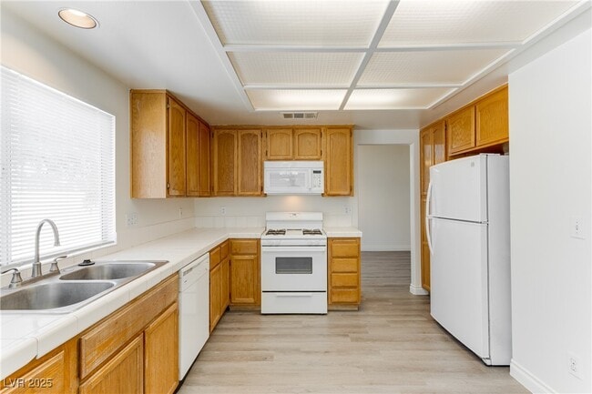 Building Photo - 313 Tuscany Ct