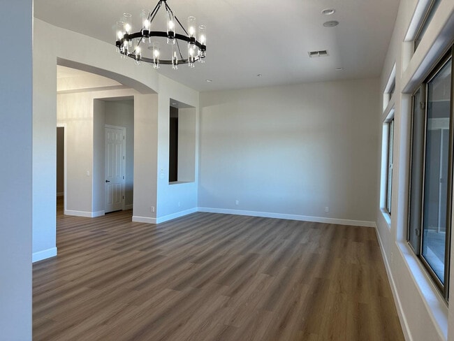 Building Photo - 42107 N Mountain Cove Dr