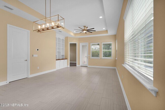 Building Photo - 244 Vista Lake Cir