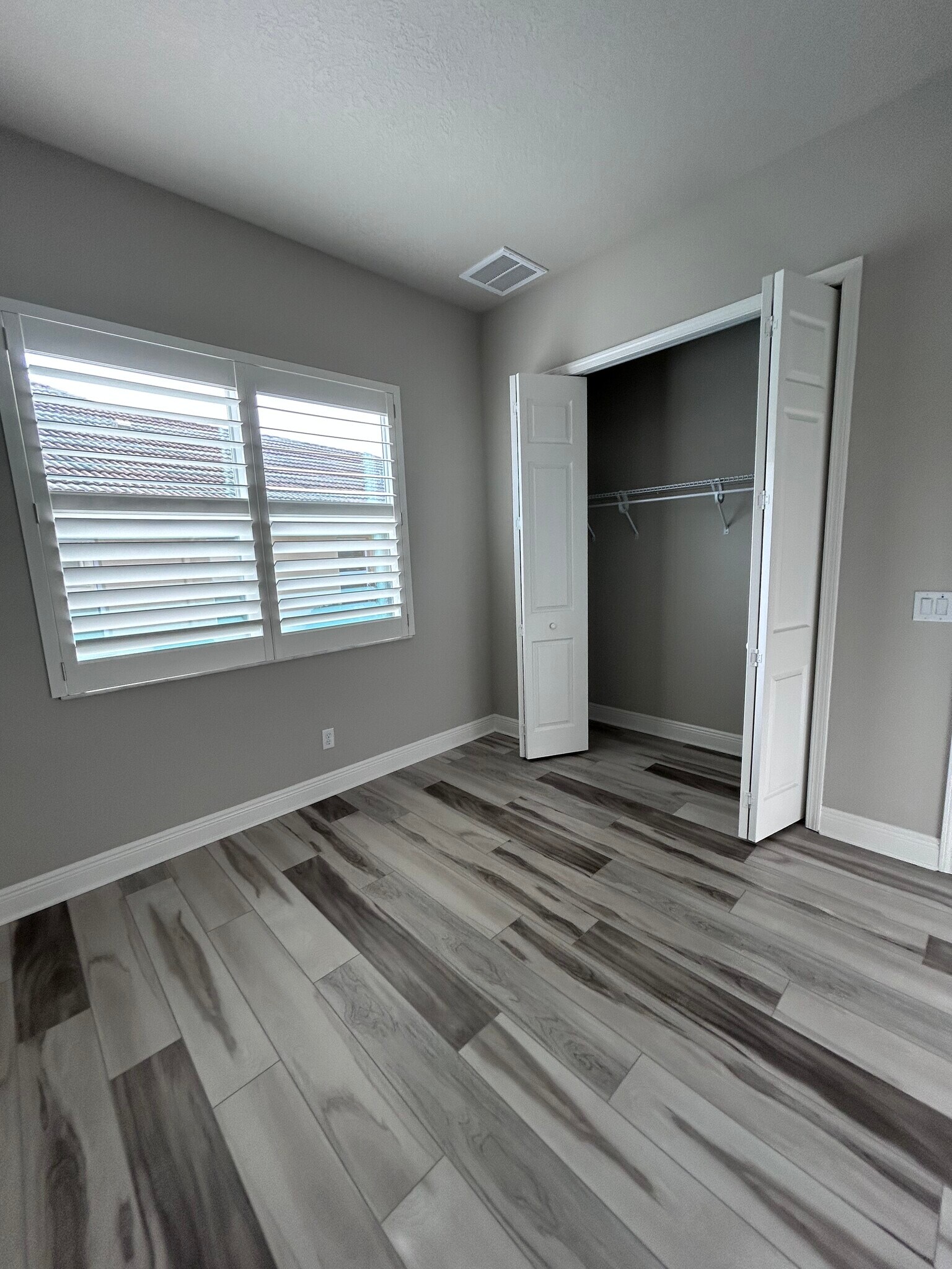 Building Photo - 1574 N Dimaggio Path