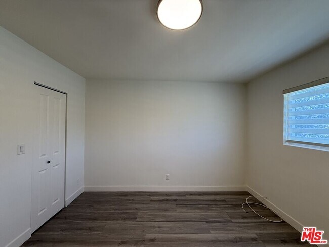 Building Photo - 3707 S Canfield Ave
