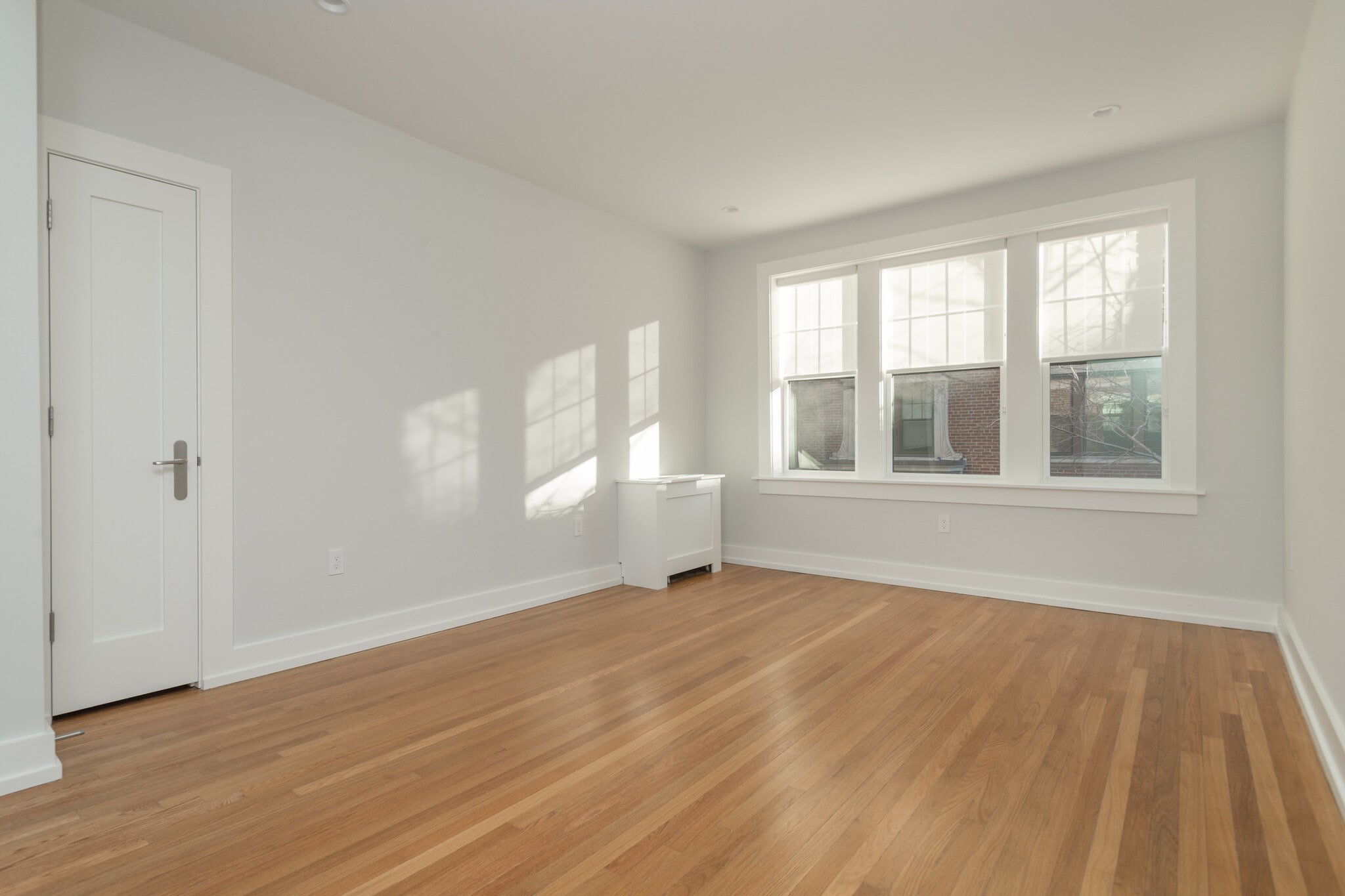 Building Photo - 17 Forest St