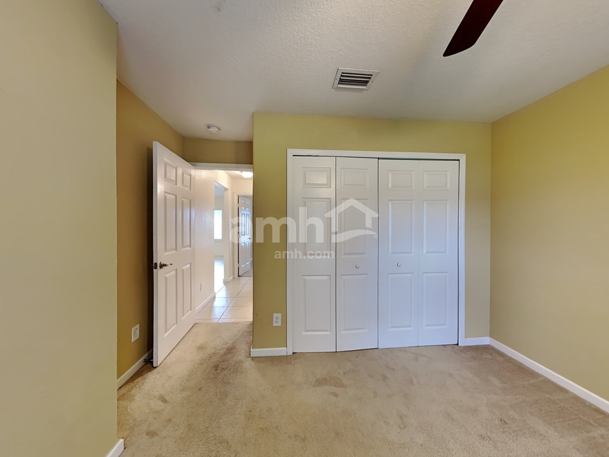 Building Photo - 3090 SW Boxwood Cir