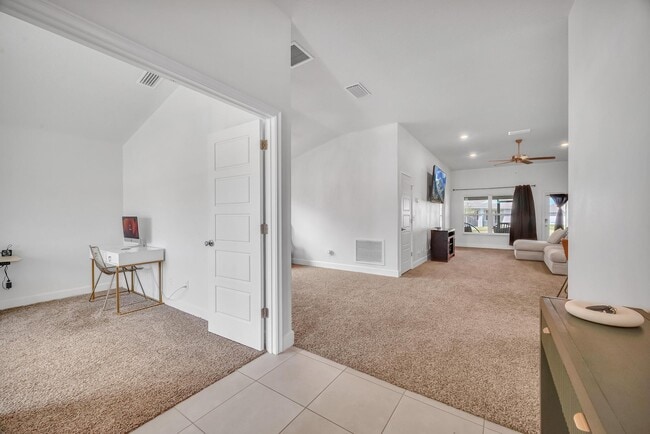 Building Photo - 5361 San Benedetto Pl