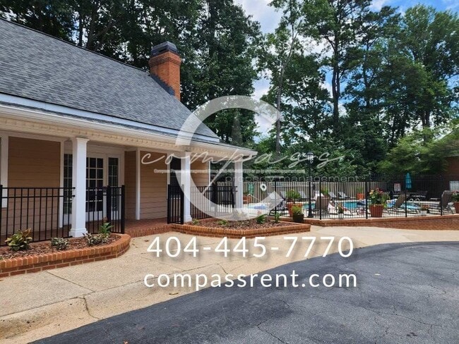 Building Photo - 7500 Roswell Rd