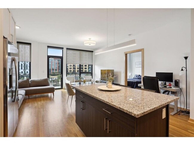 Building Photo - 1240 S 2nd St