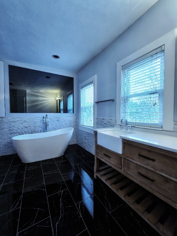 Building Photo - 199 Court St