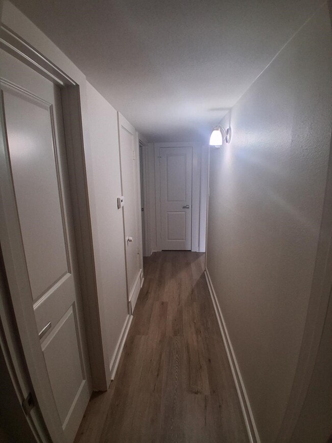 Building Photo - 8906 Ilona Ln