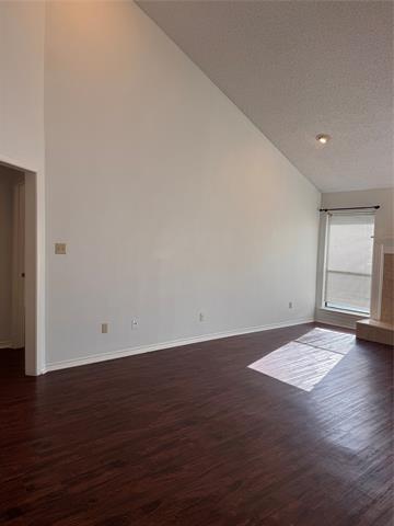Building Photo - 3304 Scarlet Oak