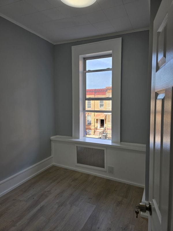 Building Photo - 540 46th St