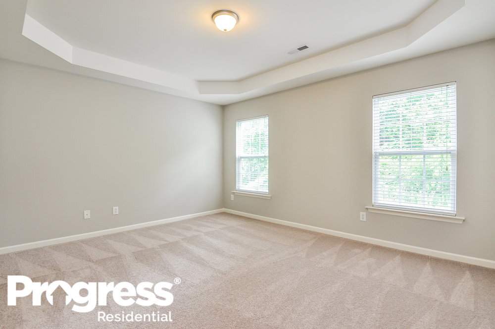 Building Photo - 826 Red Oak Tree Dr