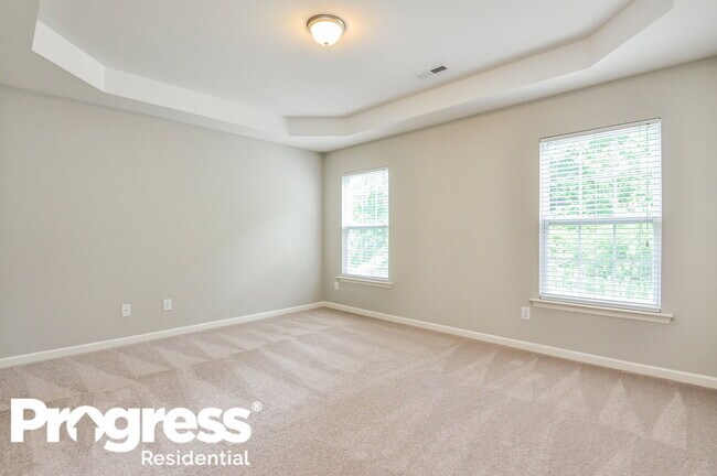 Building Photo - 826 Red Oak Tree Dr