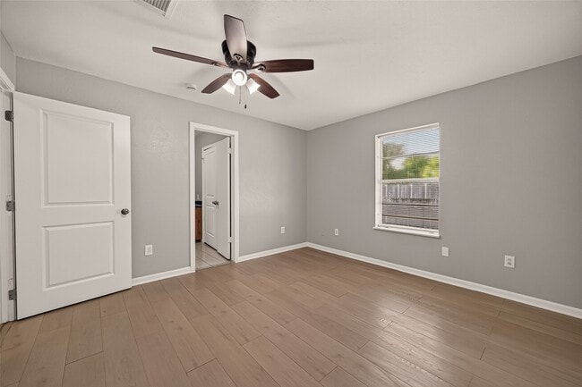 Building Photo - 1449 Mesquite St