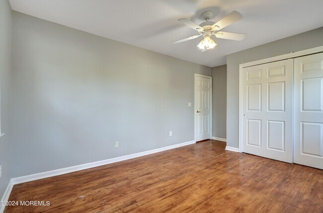 Building Photo - 22 Brookside Ct