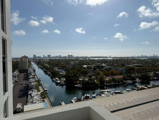 Building Photo - 13499 Biscayne Blvd