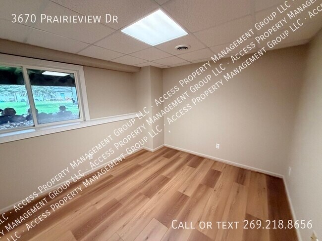 Building Photo - 3670 Prairieview Dr