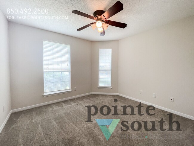 Building Photo - 2533 Jibe Dr