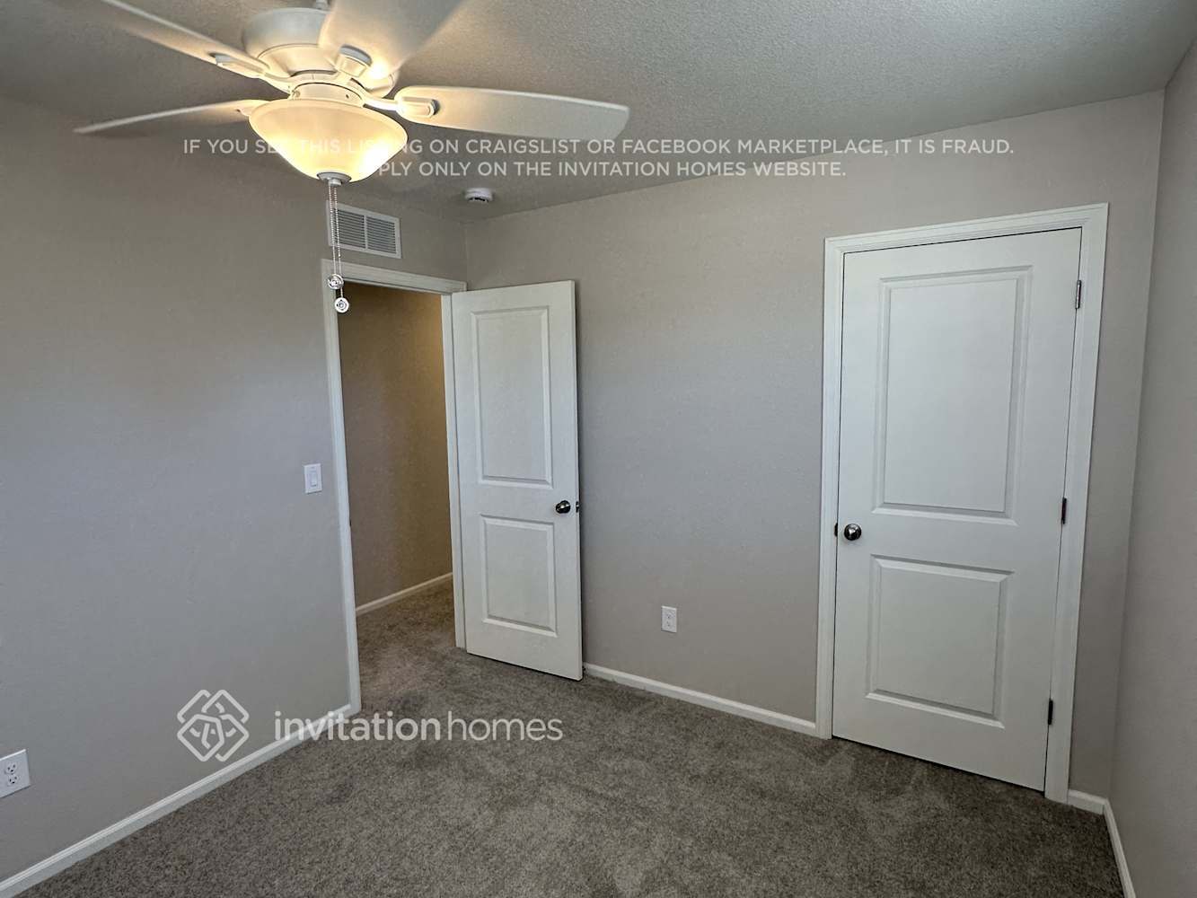 Building Photo - 3341 Streamwood Dr