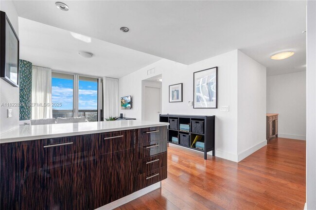 Building Photo - 6899 Collins Ave