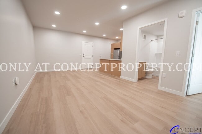 Building Photo - Brand-New Luxury Living with Mountain Charm at Studio Crossing - ***ONE MONTH RENT FREE(oac)***