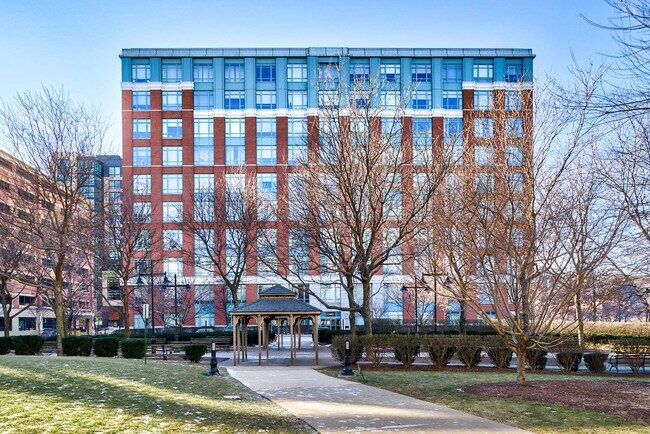 Building Photo - 1500 Garden St