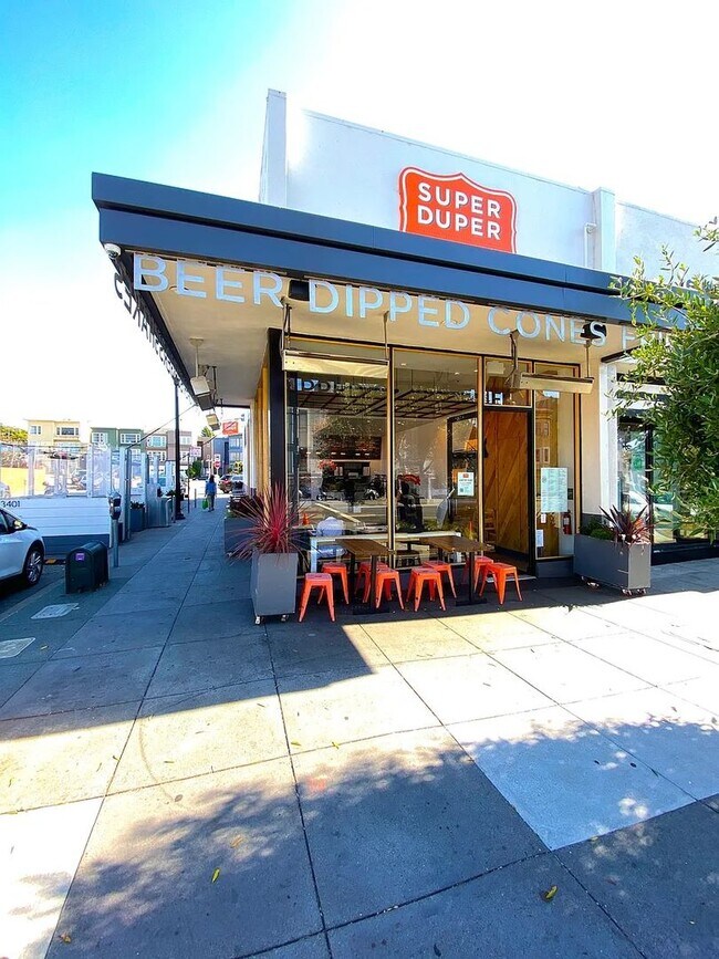 Building Photo - Charming 2 BR | 2.5 BA in Presidio Heights
