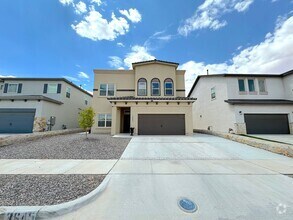 Building Photo - Spacious East El Paso 5 bed Refrig A/C!