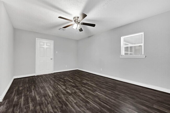 Building Photo - 9214 McAfee Dr