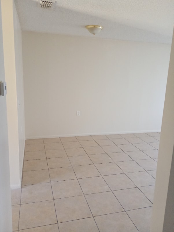 Building Photo - 111 Caribbean St