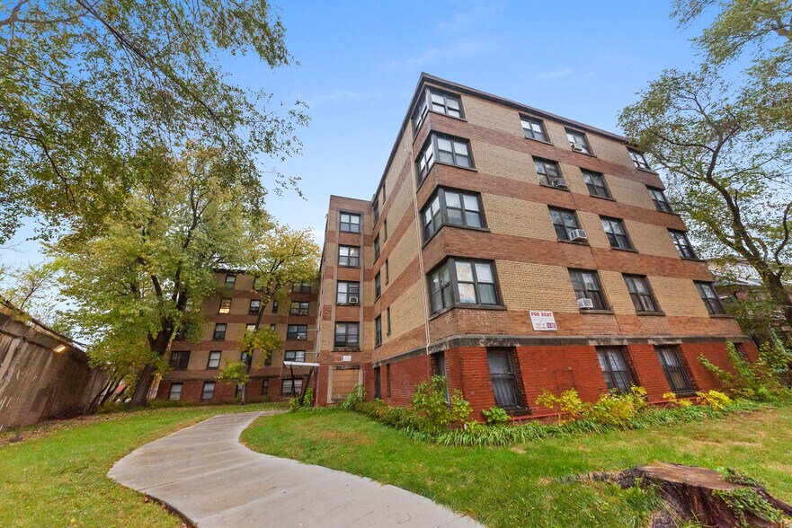 Primary Photo - 1360 W Touhy Ave
