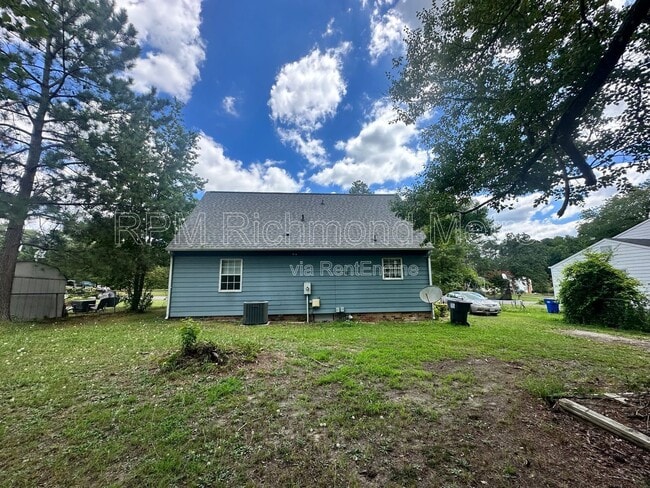Building Photo - 106 Marbleridge Rd