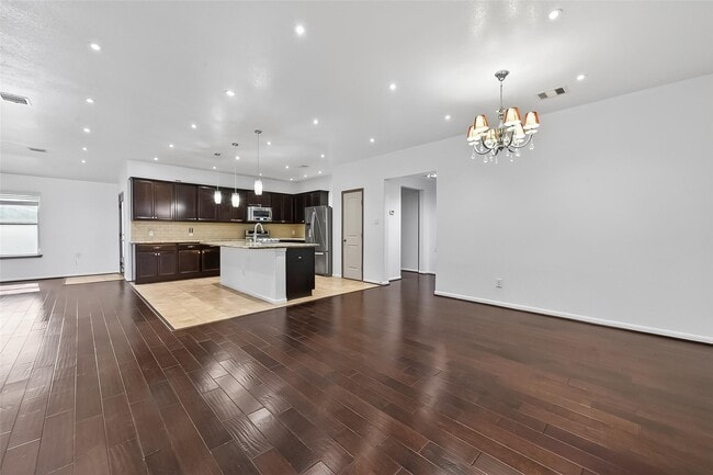 Building Photo - 9322 Limestone Ranch Ln