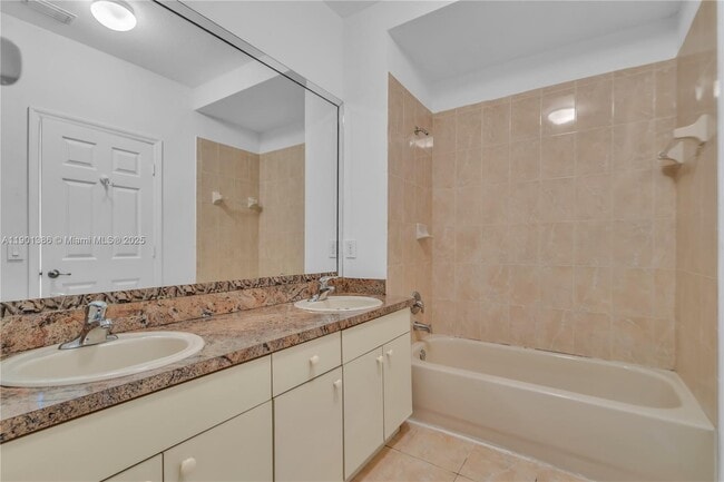 Building Photo - 27463 SW 137th Ct