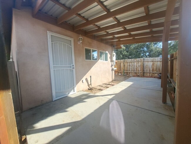 Building Photo - South End of Town In Morongo