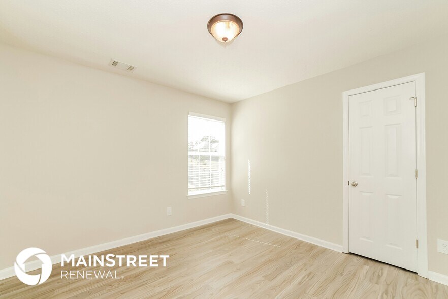 Building Photo - 6801 Fireside Ln