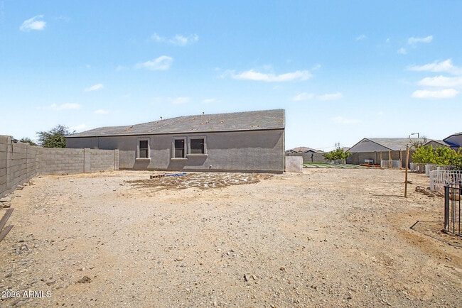 Building Photo - 30731 W Monterey Dr