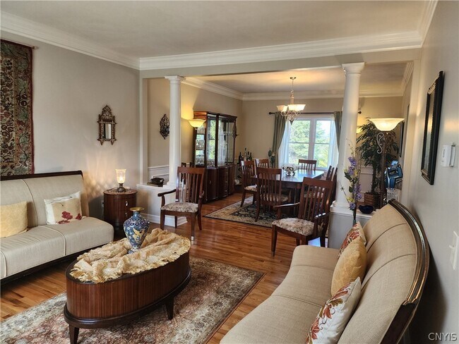 Building Photo - 4560 Providence Rd