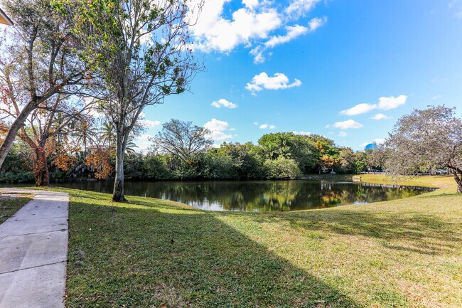 Building Photo - 3680 N 56th Ave