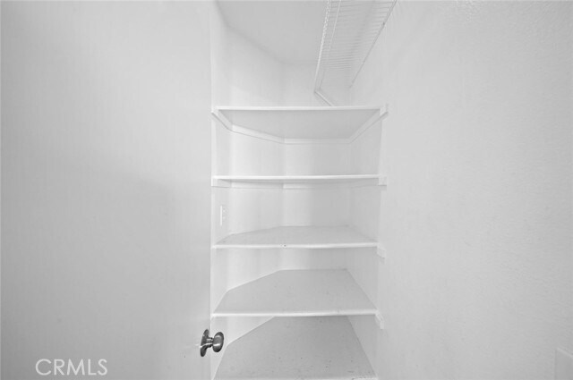 Building Photo - 15154 Biarritz St