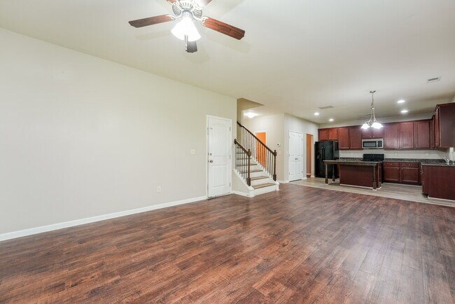 Building Photo - 251 Chandler Bluff Ct SE