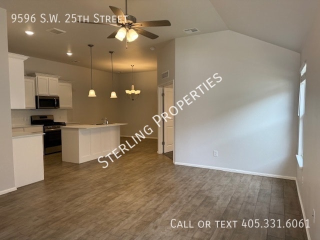 Building Photo - 9596 SW 25th St