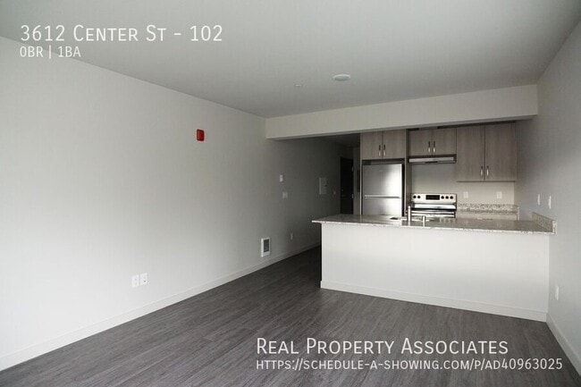 Building Photo - 3612 Center St